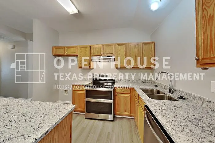 3205 Muleshoe Ln — Photo 8