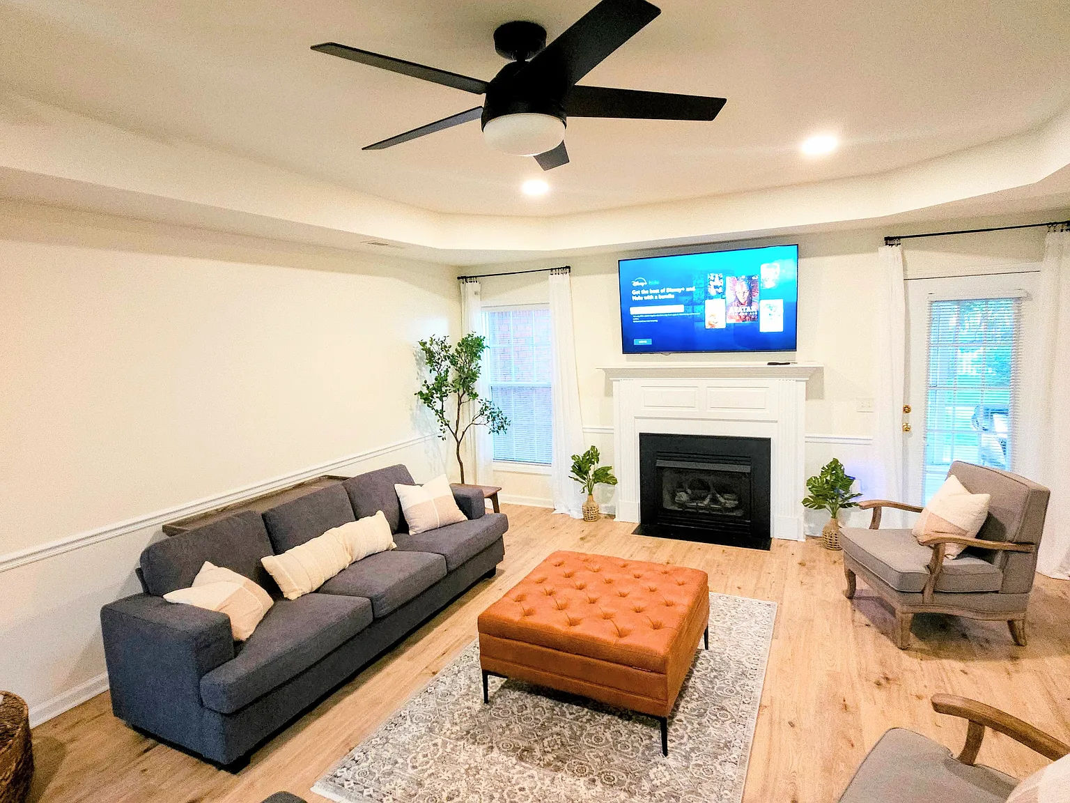 5 bed, 2950 sqft, $3,300 — Photo 4