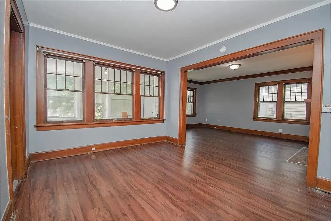2 bed, 820 sqft, $1,350 — Photo 3