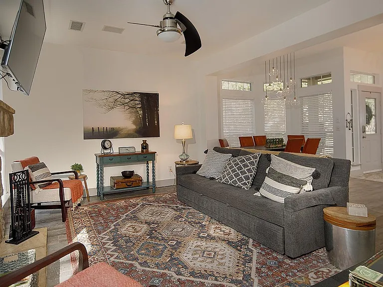 182 N Valley Oaks Cir — Photo 9