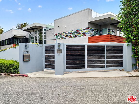 2nd image of 770 Paseo Miramar