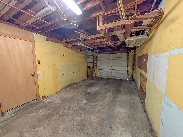 770 Peyton Dr — Photo 24