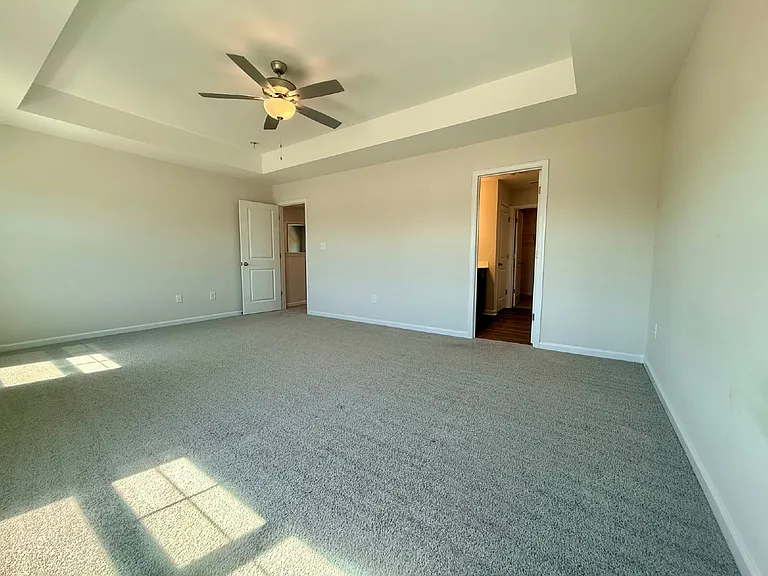 203 Williford Dr — Photo 10