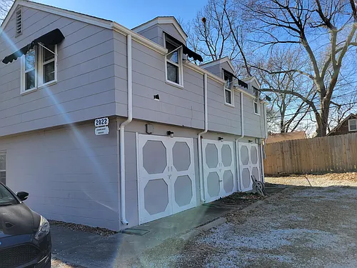 2022 S Hedges Ave #B Photo 1 2022 S Hedges Ave #B Photo 1