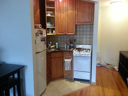 Rented by America Mecca Realty LLC | media 11