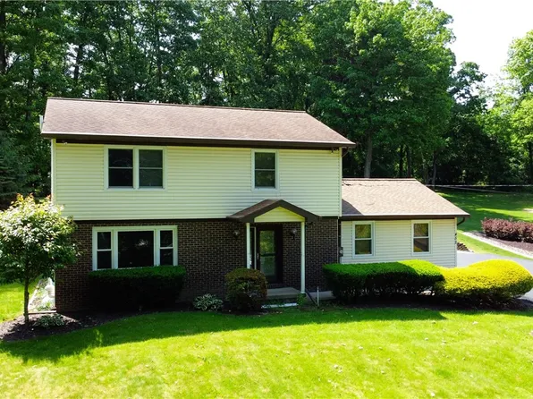 452 Cherokee Dr, Butler, PA 16001