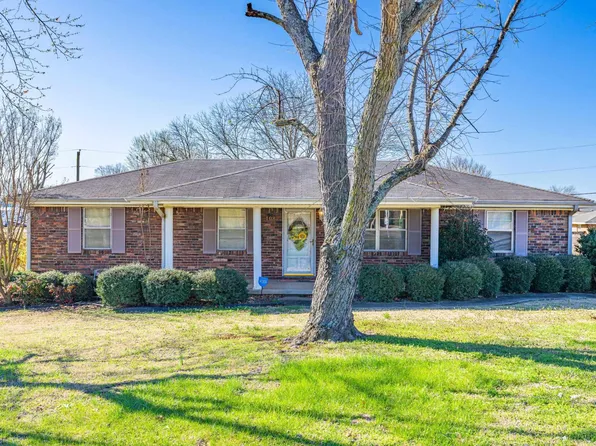 408 W Brighton Ave, Muscle Shoals, AL 35661