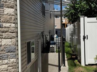 135 Sommer Ave #1, Staten Island, NY 10314