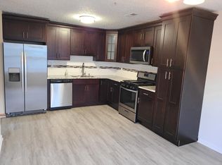 128 Prestwick Way, Edison, NJ 08820