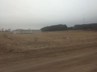 9050 Willow Ln, Evart, MI 49631