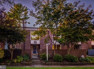 11474 Links Dr, Reston, VA 20190