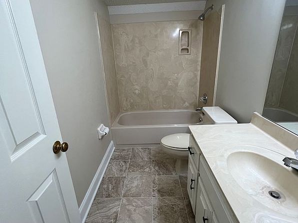 6945 Kings Row Dr, Southaven, MS 38671