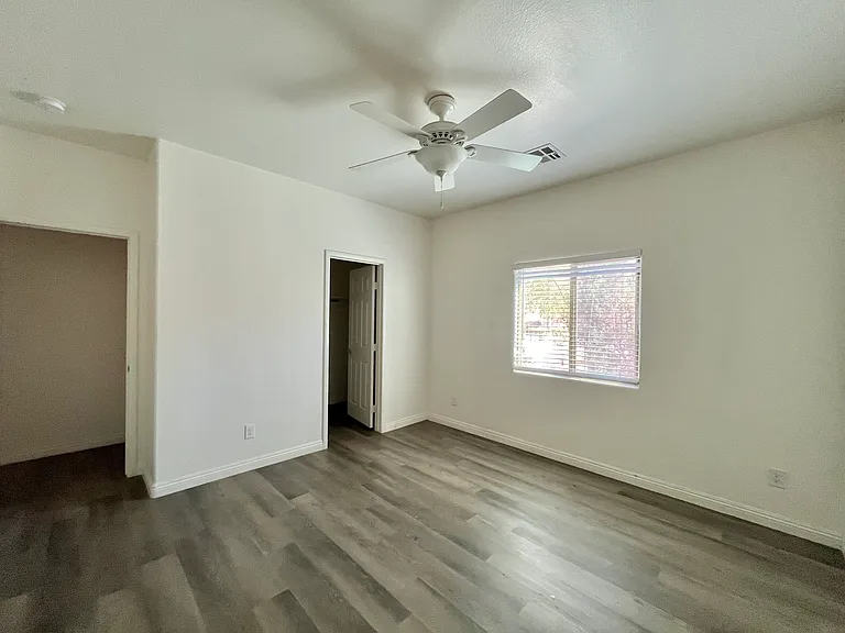 9493 Alma Ridge Ave — Photo 24