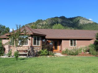 37 Creek Cir, Thayne, WY 83127