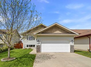 4840 S Westbrooke Rd, Blackfalds, AB T4M 0K7
