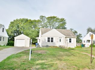 4522 Chatham Rd NE, Columbia Heights, MN 55421