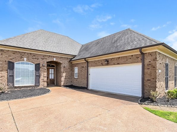 3376 Valley Crest Dr