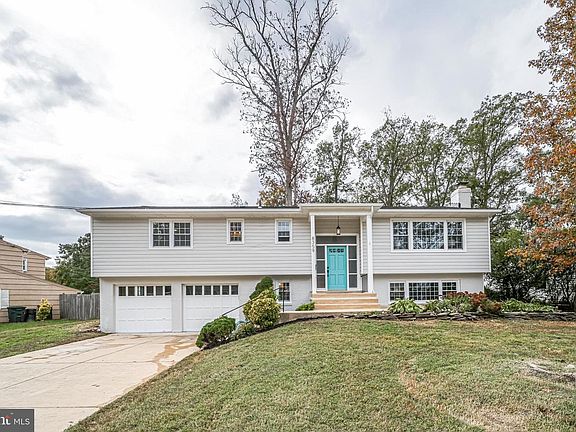 2nd image of 8359 Orange Ct