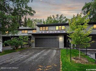 7715 Highlander Dr, Anchorage, AK 99518