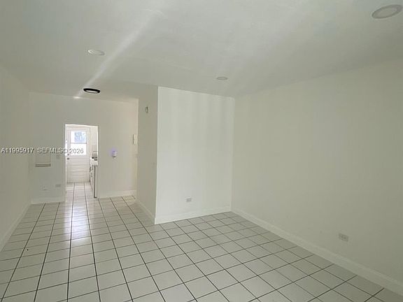 5th image of 9056 Collins Ave #23