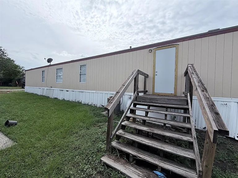 116 Guadalupe St #116 — Photo 10