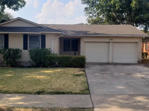 818 Bandera Ln, Garland, TX 75040