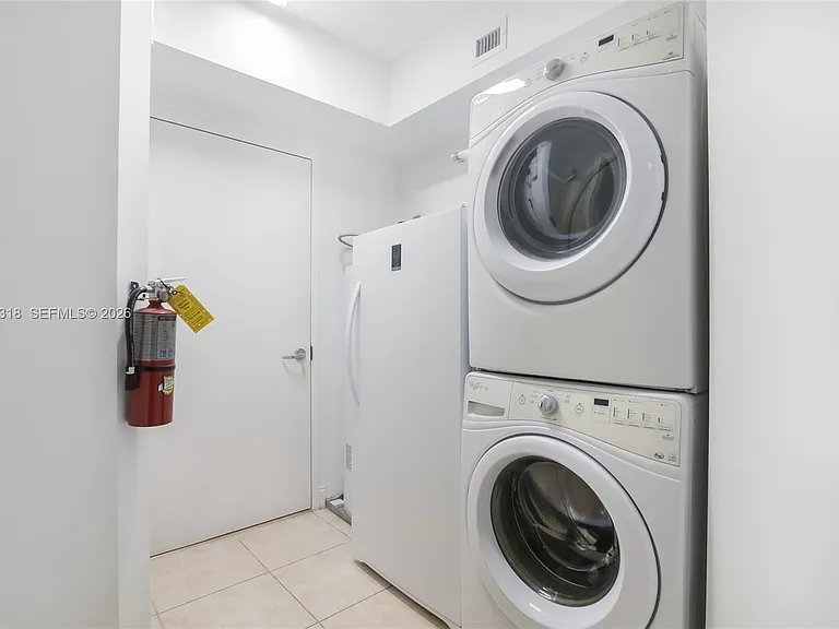 19333 Collins Ave #1907 — Photo 28