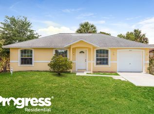2831 2nd Ave SE, Naples, FL 34117