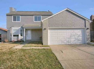 25647 Norvell St, Chesterfield, MI