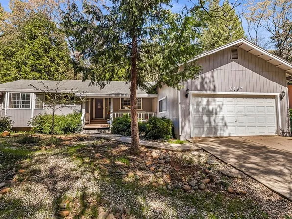 6197 Leicester Dr, Magalia, CA 95954