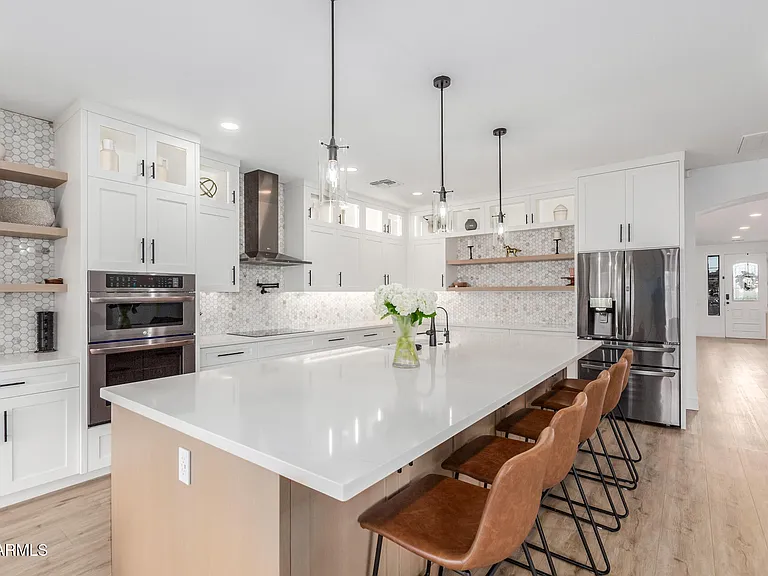 6404 W Black Hill Rd — Photo 11