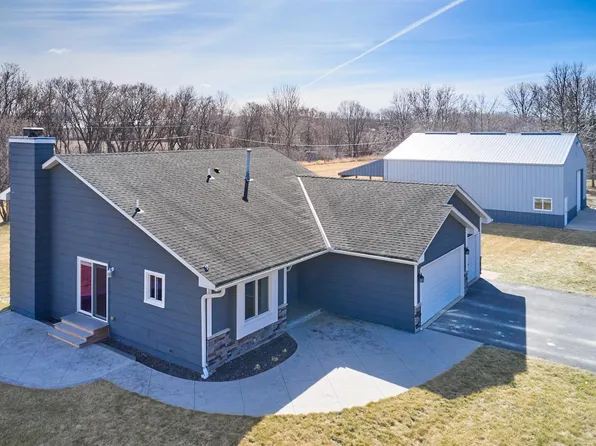 24648 Iberia Ave, Lakeville, MN 55044