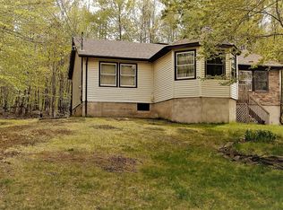 2608 Beanpole Rd, East Stroudsburg, PA 18302