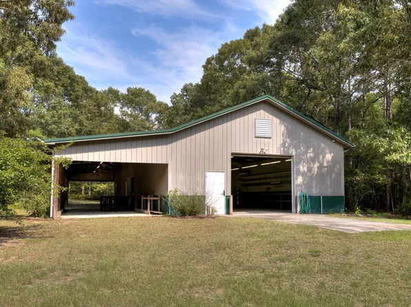2551 Patriot Rd, Manning, SC 29102