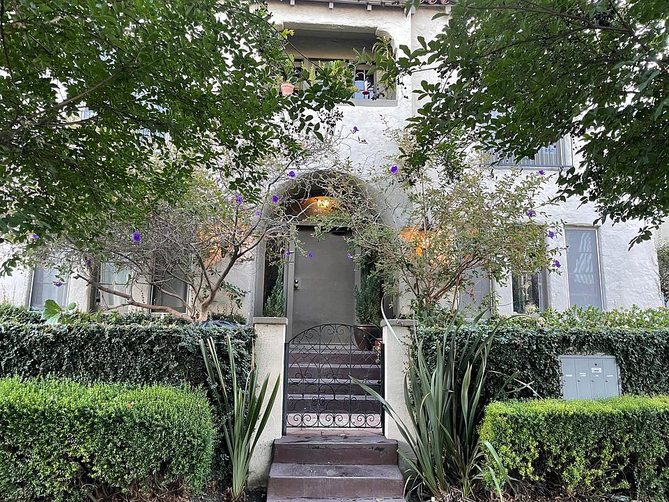 1st image of 617 N Spaulding Ave #1/2