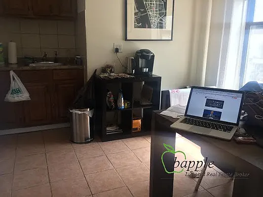 Rented by Bapple | media 28