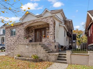 386 Page Avenue, Staten Island, NY 10307