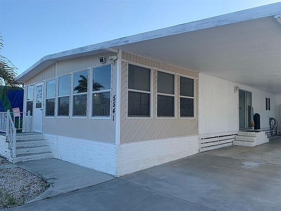 3rd image of 5541 Lagoon Drive