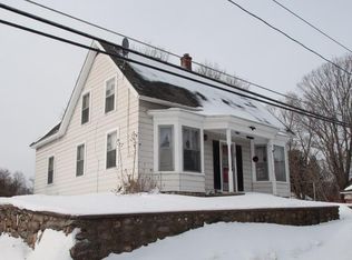 22 Cook St, Douglas, MA 01516