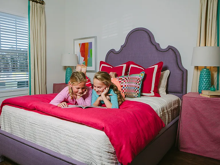 Swallowtail Flats Apartments — Photo 10