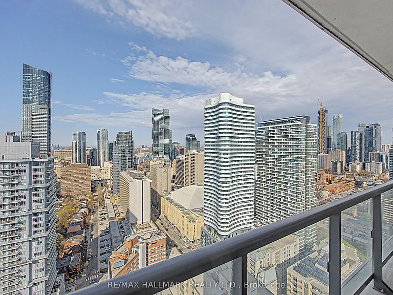 308 Jarvis St #3303 — Photo 16