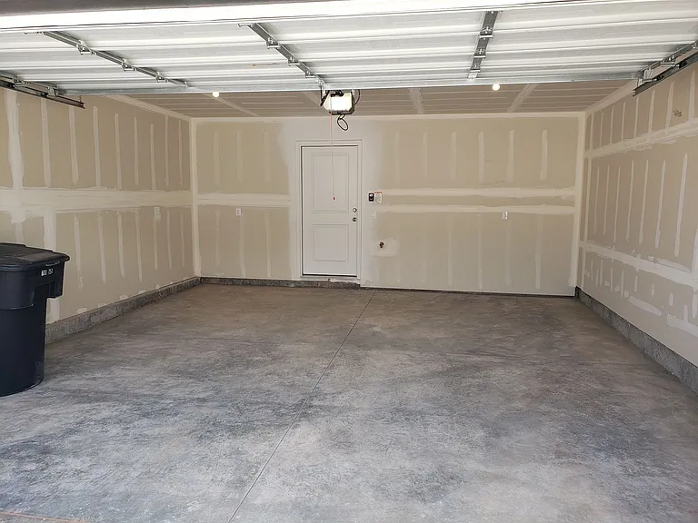 501 S May Dr #501 — Photo 9