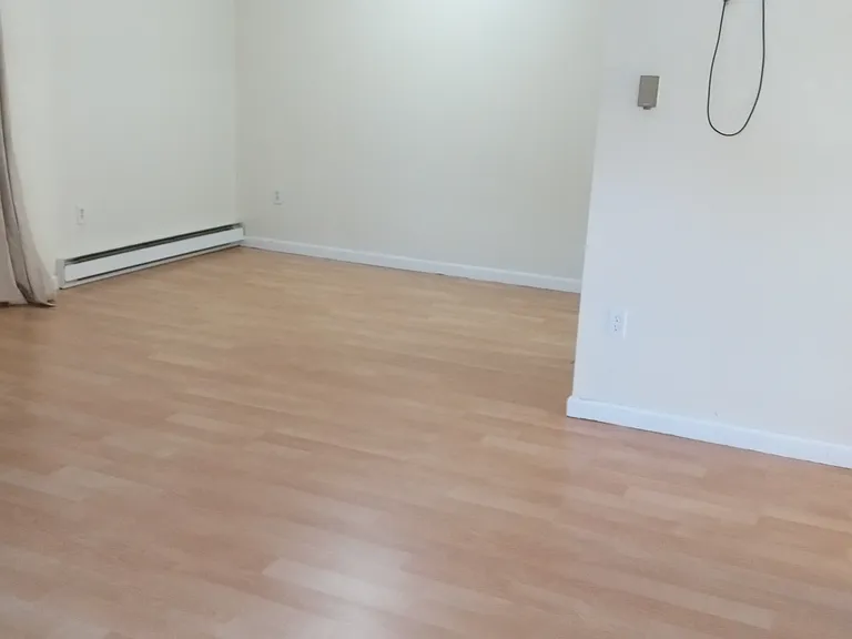 28 Thompson Rd #6E — Photo 7