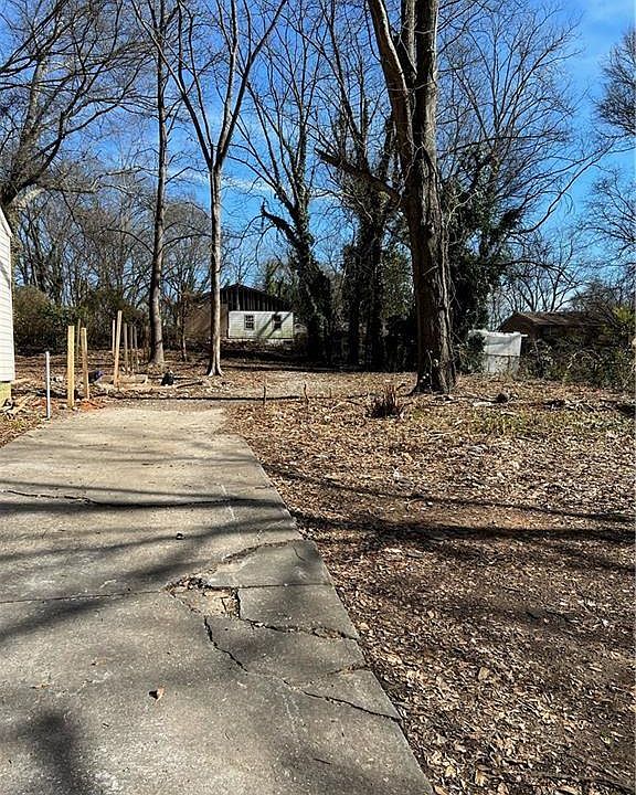 2nd image of 0 Mayland Cir SW #7