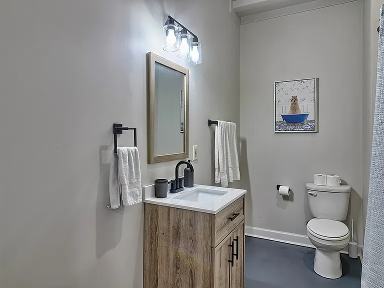 1303 Misty Ln — Photo 23