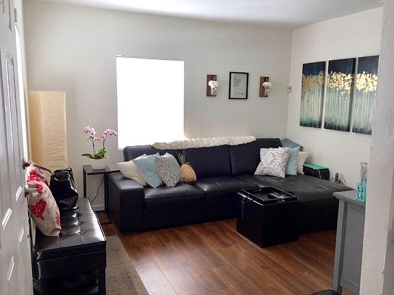 2nd image of 4450 33rd St