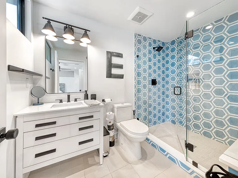 5317 Pacific Ave — Photo 32