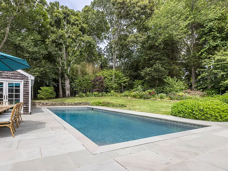 87 Fresh Pond Rd — Photo 7
