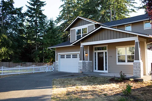 6751 Condor Loop NE Photo 1
