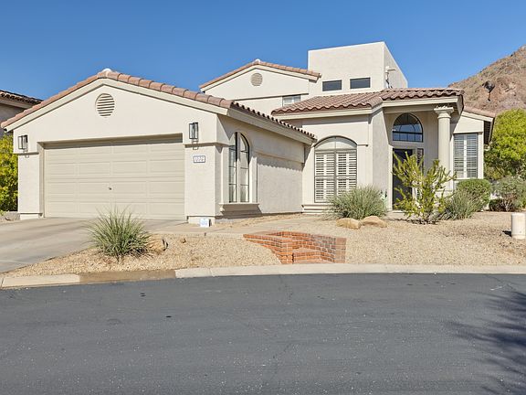 3rd image of 1532 E Meadow Ln